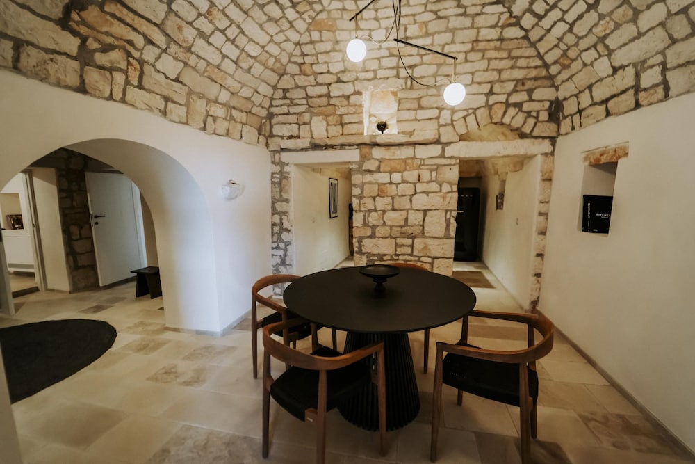 Casale Palazzina Tommaso con Piscina