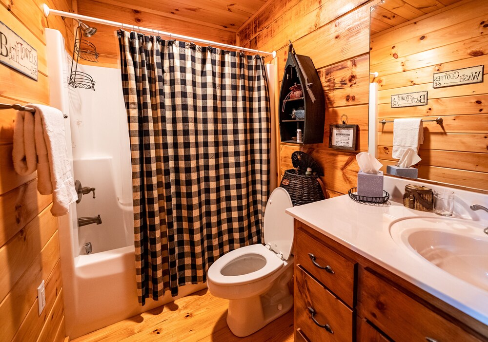 stayNantahala - Smoky Mountain Cabins