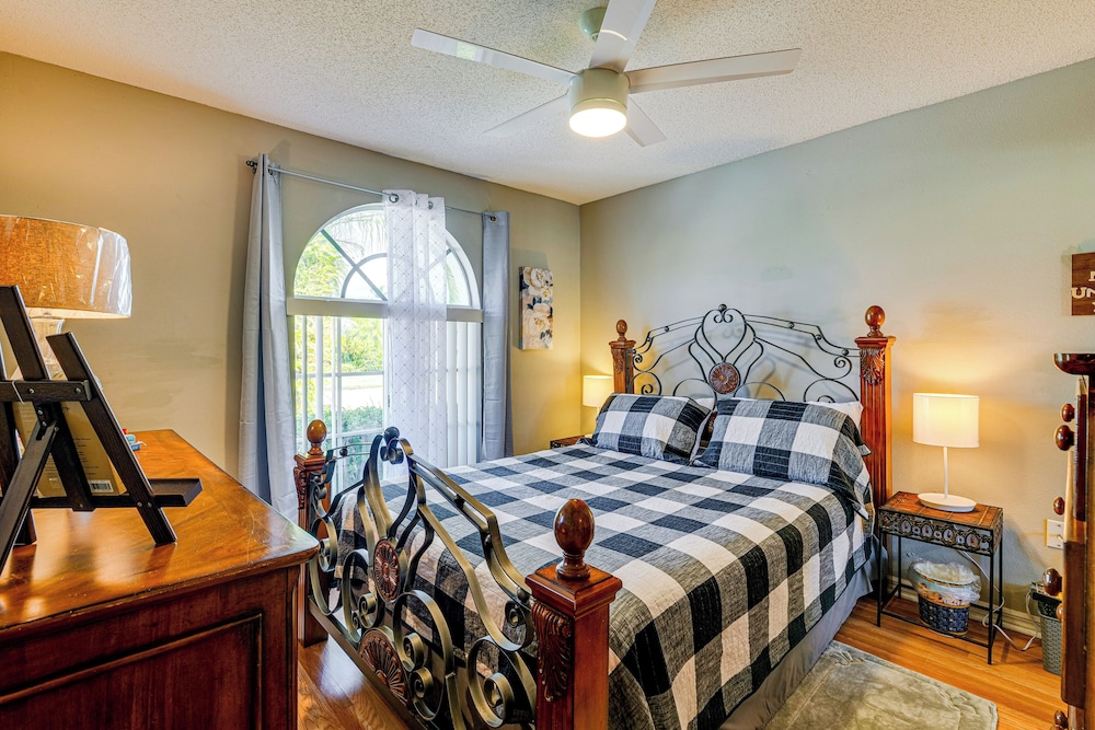Pool & Hot Tub Access at Resort Home in Poinciana
