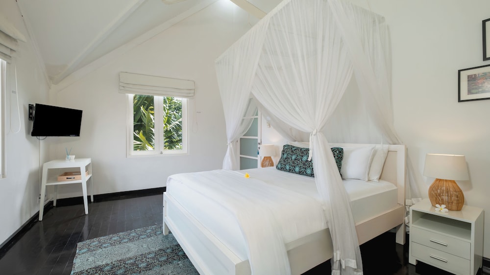 Villa Merta Sari 8 by Villa Finder