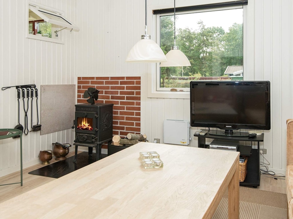 6 Person Holiday Home in Borkop