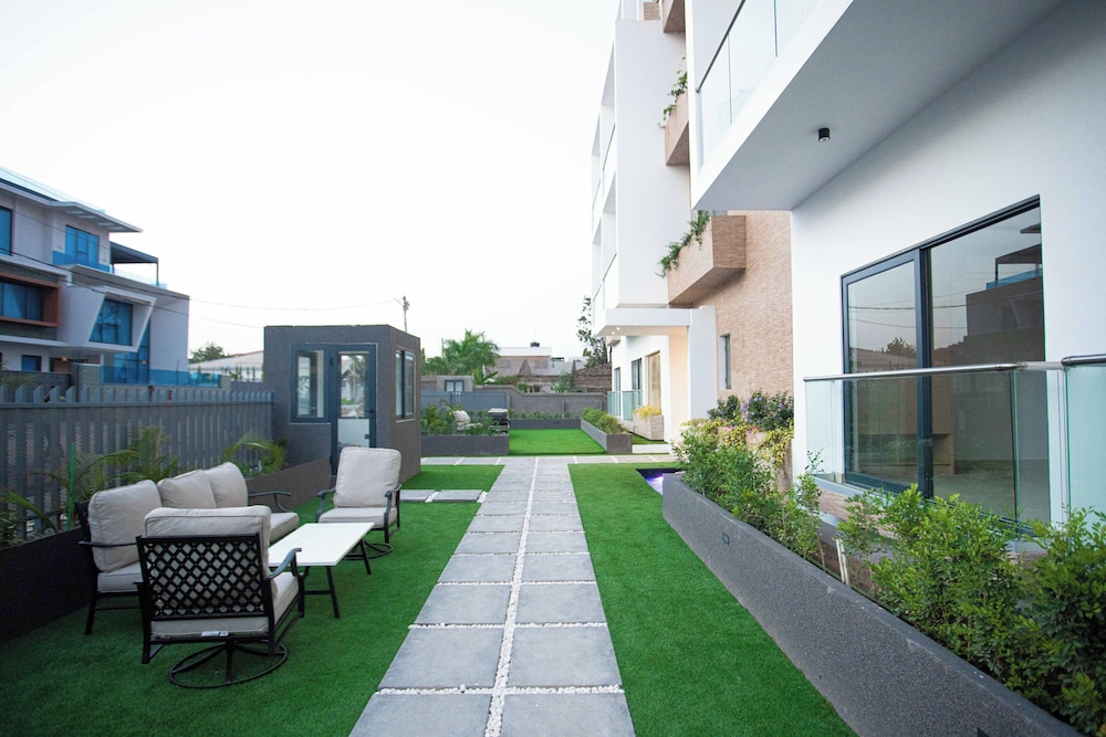 BelRose Place