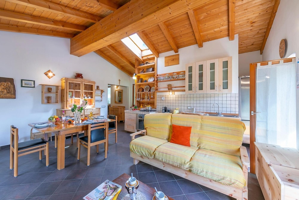 Casa Tra Borgo e Lago photo 3