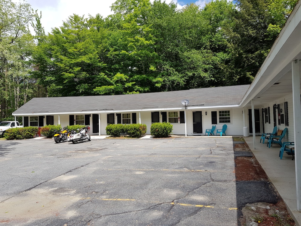 Franconia Notch Motel view 2