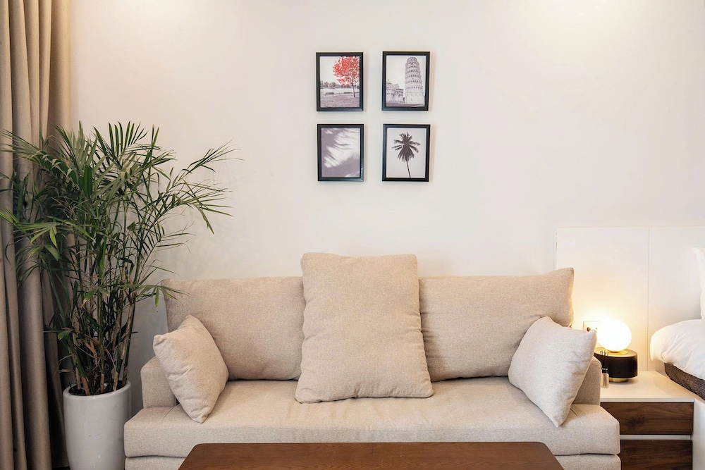 VivaLake Homes - Vinhomes Skylake Pham Hung