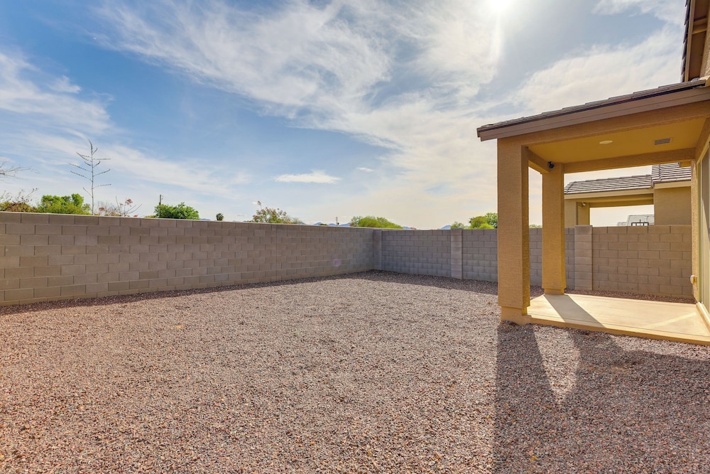 10 Mi to Downtown: Home Near Hiking in Phoenix!