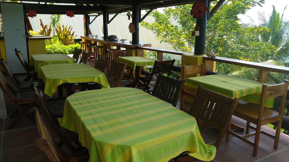 Mango Lodge