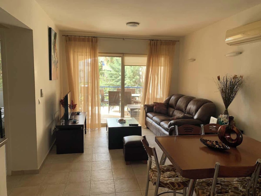 Cassiopeia 3-Bedroom House on beach