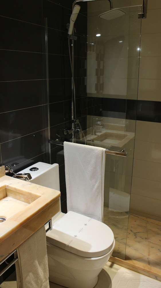 Moreno`s Boutique Hotel