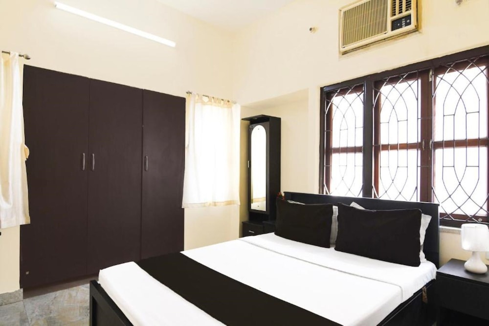 New Stay Kiya Kedia Kolkata AC Room