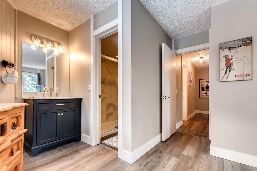Gold Camp Condominiums by CRMR