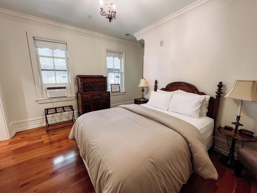 Vintner's Inn by Folino Estate Winery