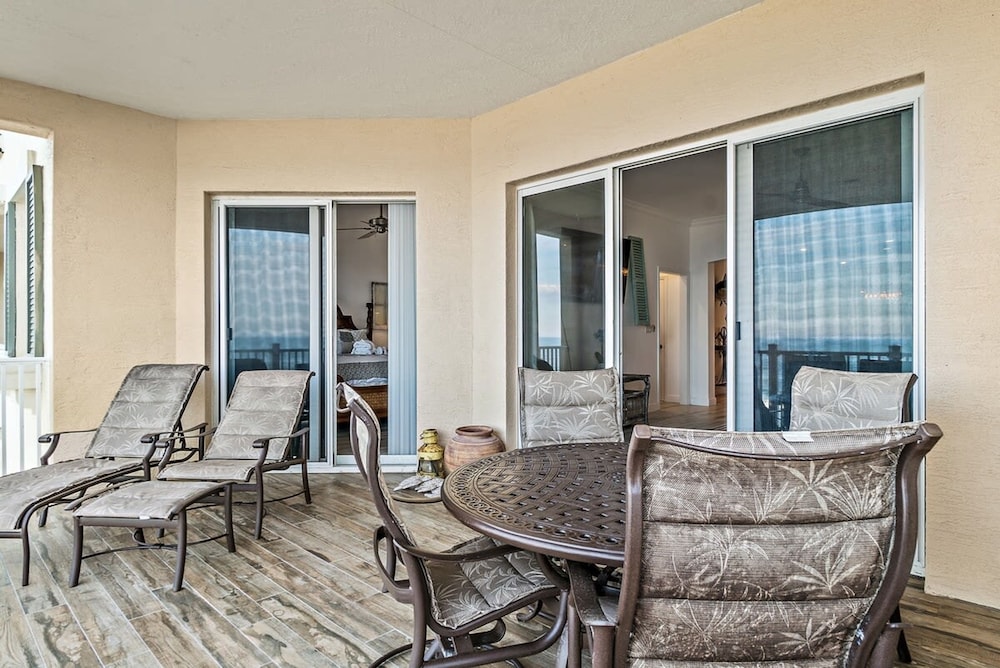 New Luxury Ocean Front 3 Bedroom 2 Bath Condo Sleeps 8 Cinnamon Beach Resort