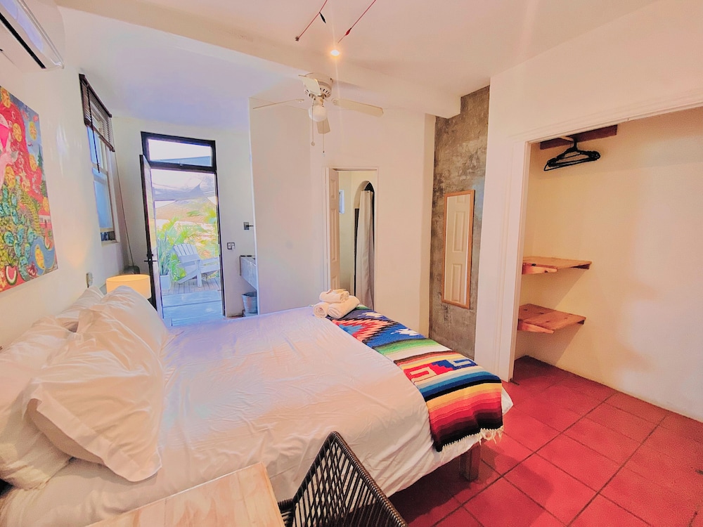 Perro Surfero Hotel Boutique - Todos Santos, BCS