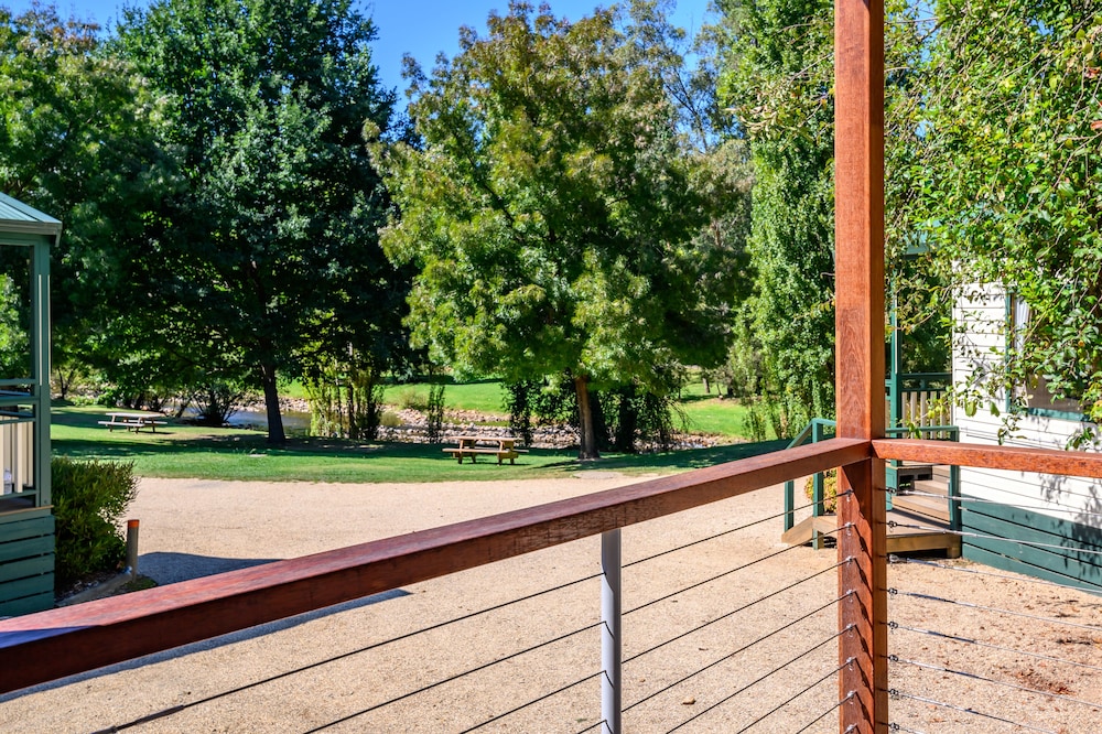 Bright Riverside Holiday Park