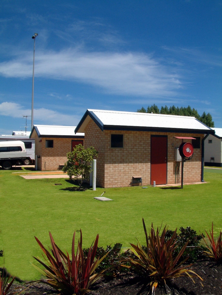 BIG4 Dongara Denison Beach Holiday Park