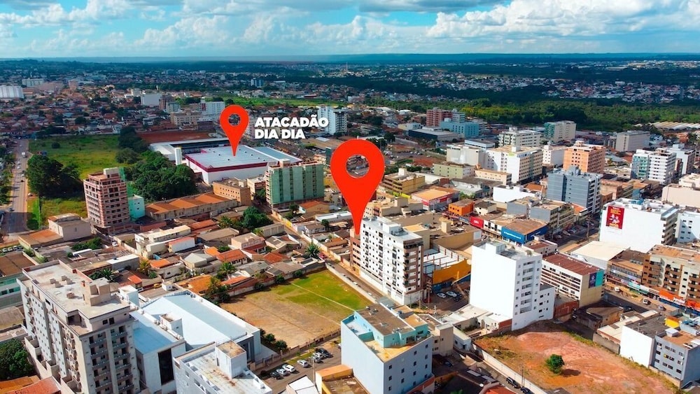 Ap 2 Qts com suíte Garagem e Elevador