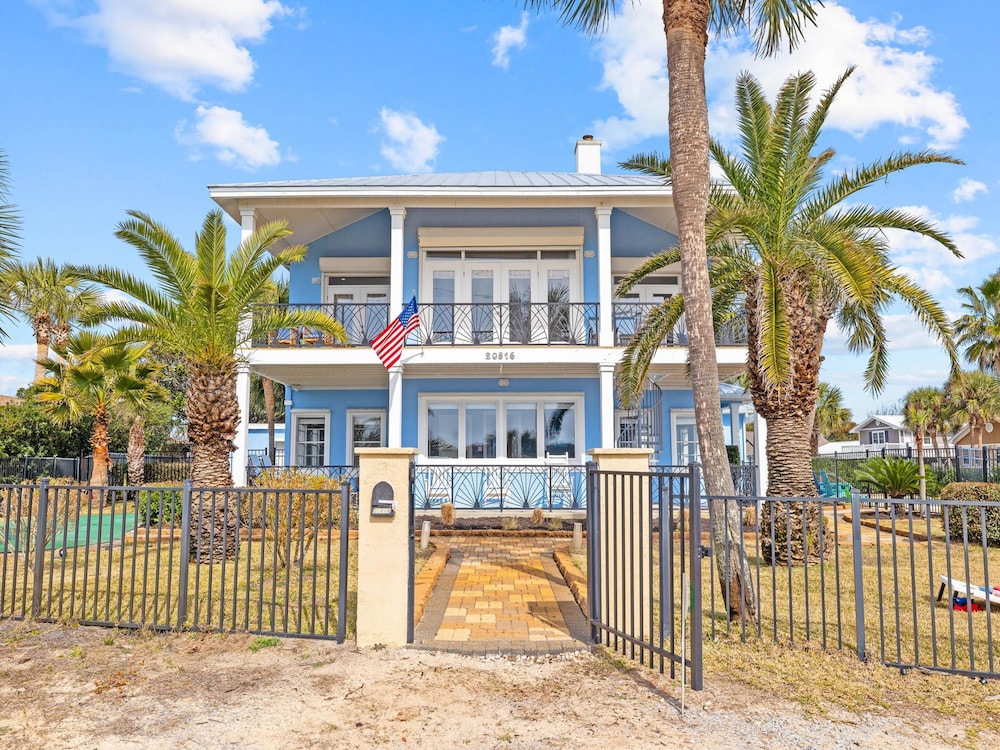 Private Paradise on Front Beach Rd by Resort Collection