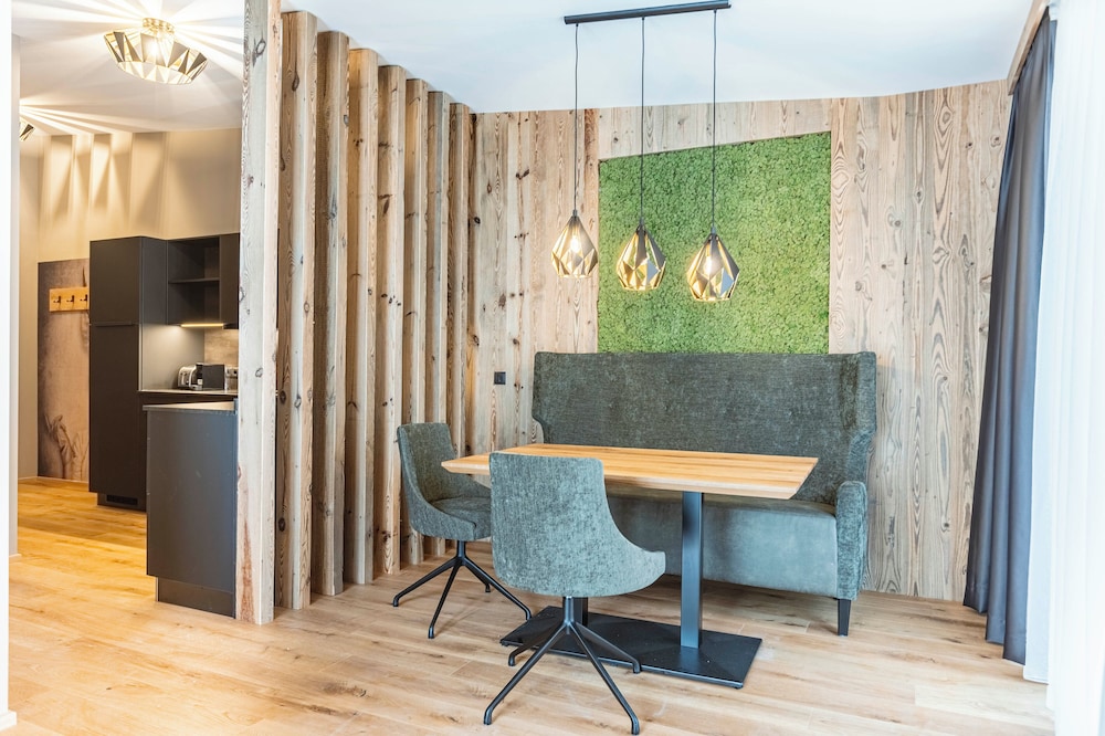 Zillertal Suites Fügen by ALPS RESORTS