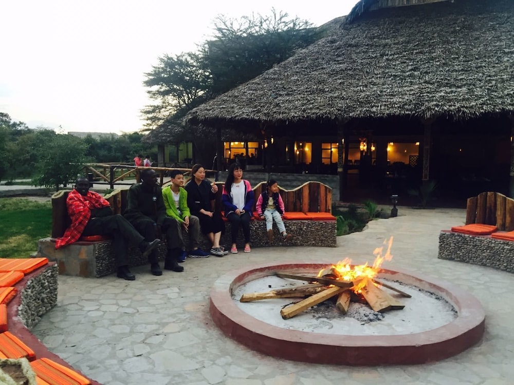 Mara Sweet Acacia Lodge