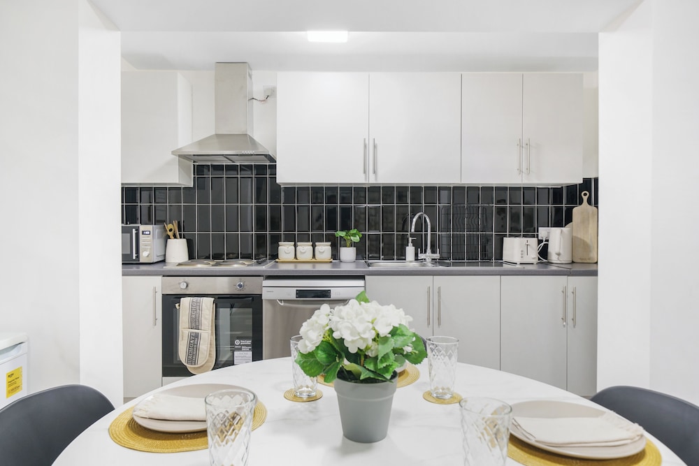 Shirland Road Flat