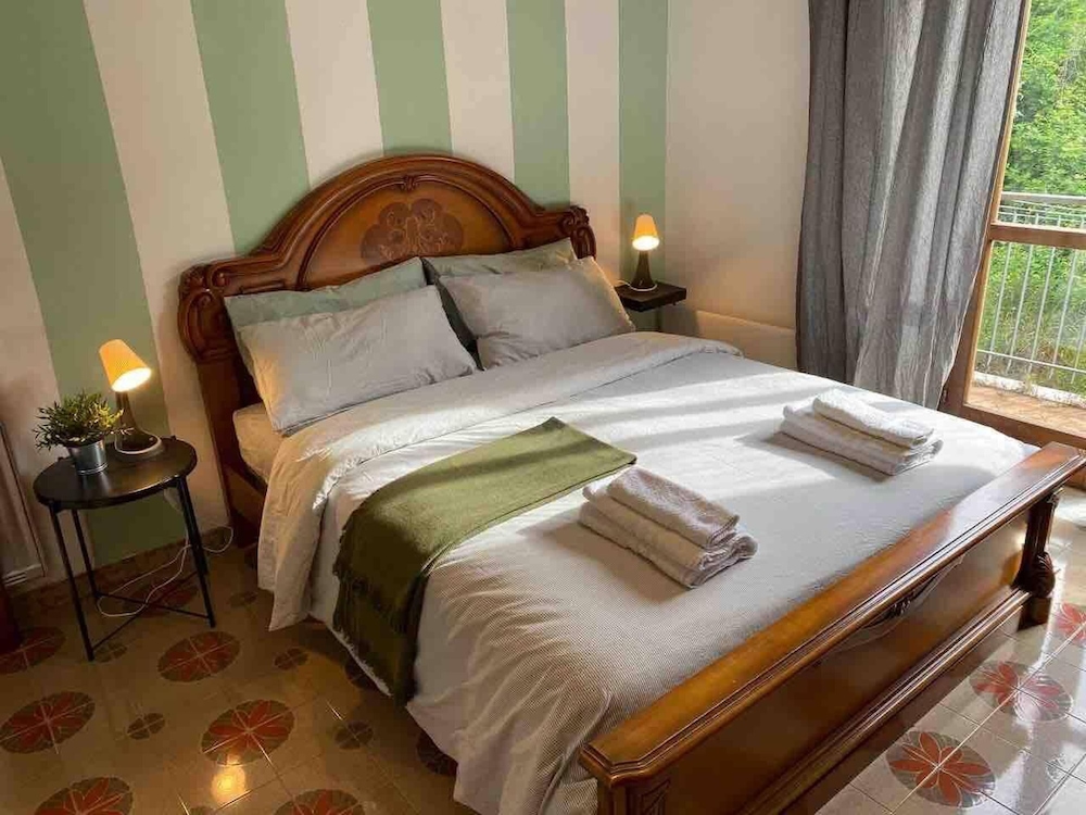 Wonder House Apartment on the Amalfi Coast view 2