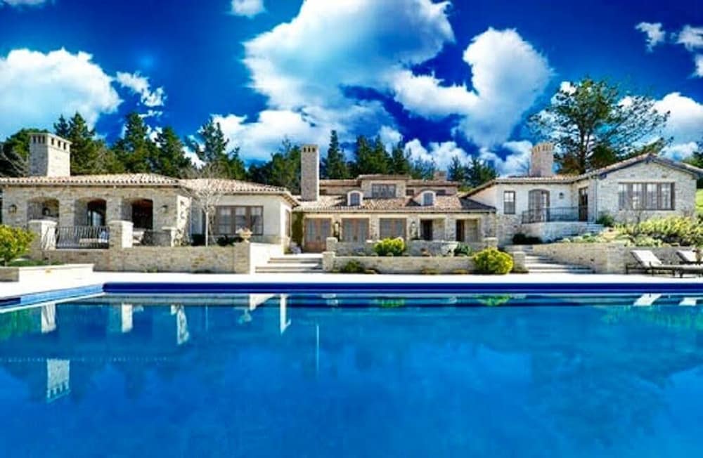Lx1: Chateau D' Renaitre - Carmel-by-the-sea Luxury Villa: - Property Image 58
