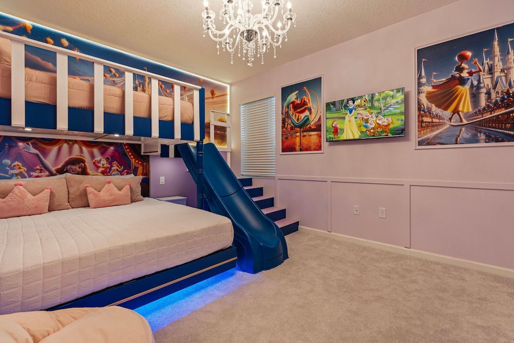 Brand New Home 8 Bedrooms At Bella Vida