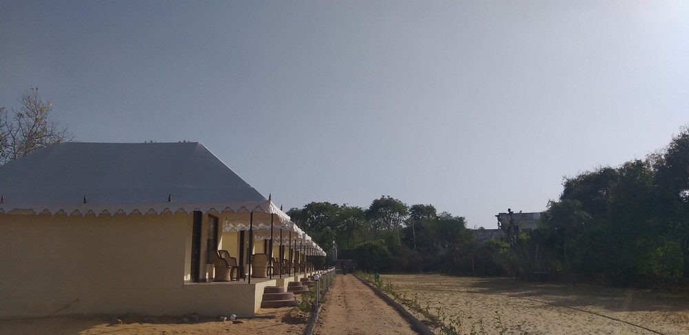 Photo 18