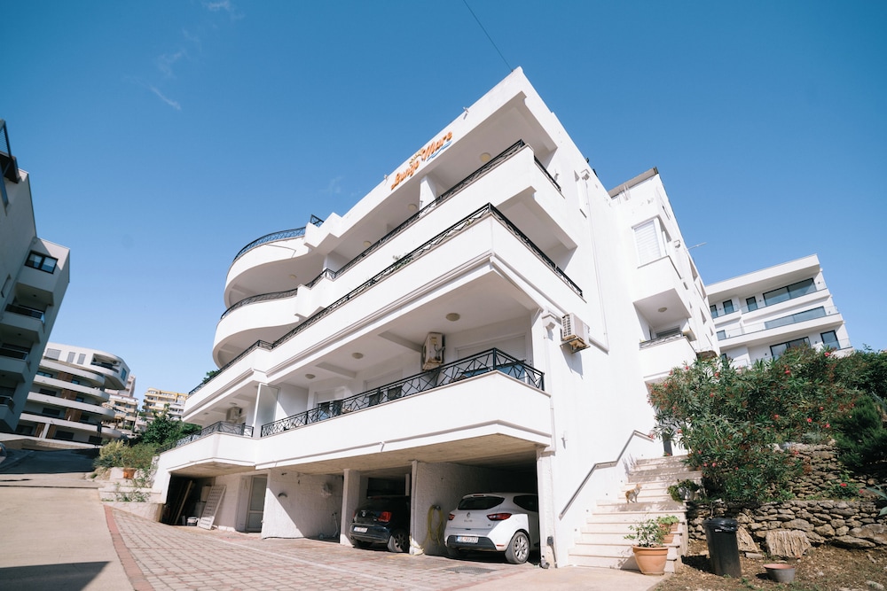 The Rooftop Apartment with Sea view view 4
