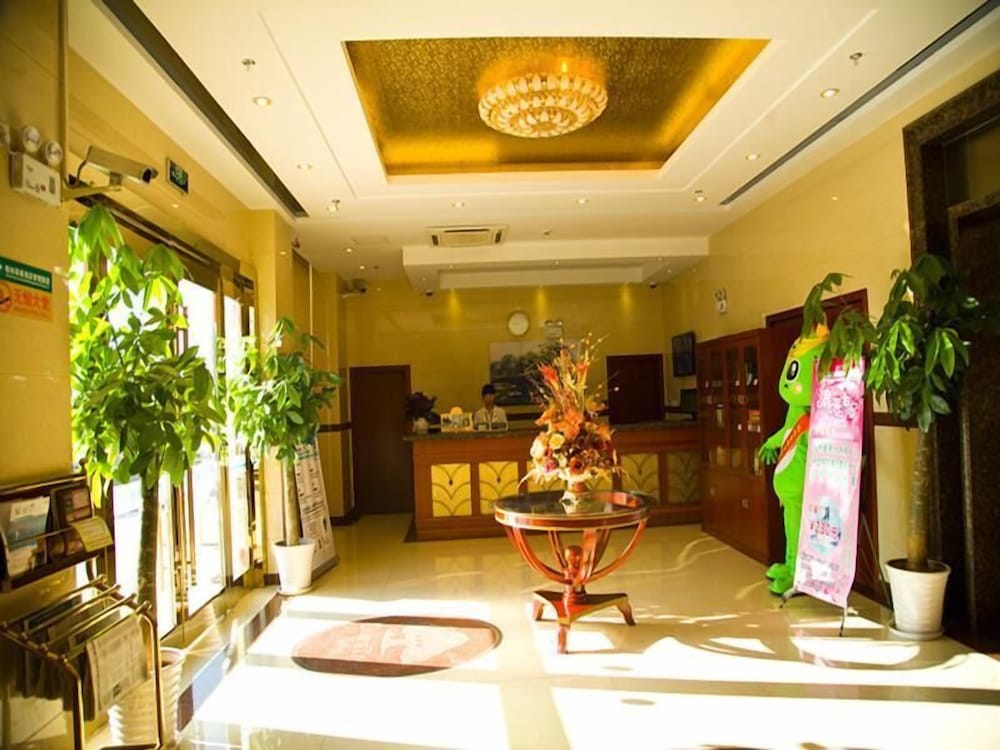 GreenTree Inn Jiangsu Suzhou Kunshan Huaqiao Household Building Materials City Shell Hotel