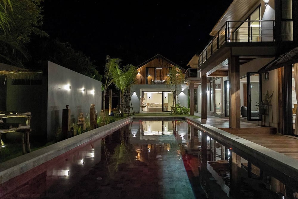 Kalamari Luxury Beach Front Villa