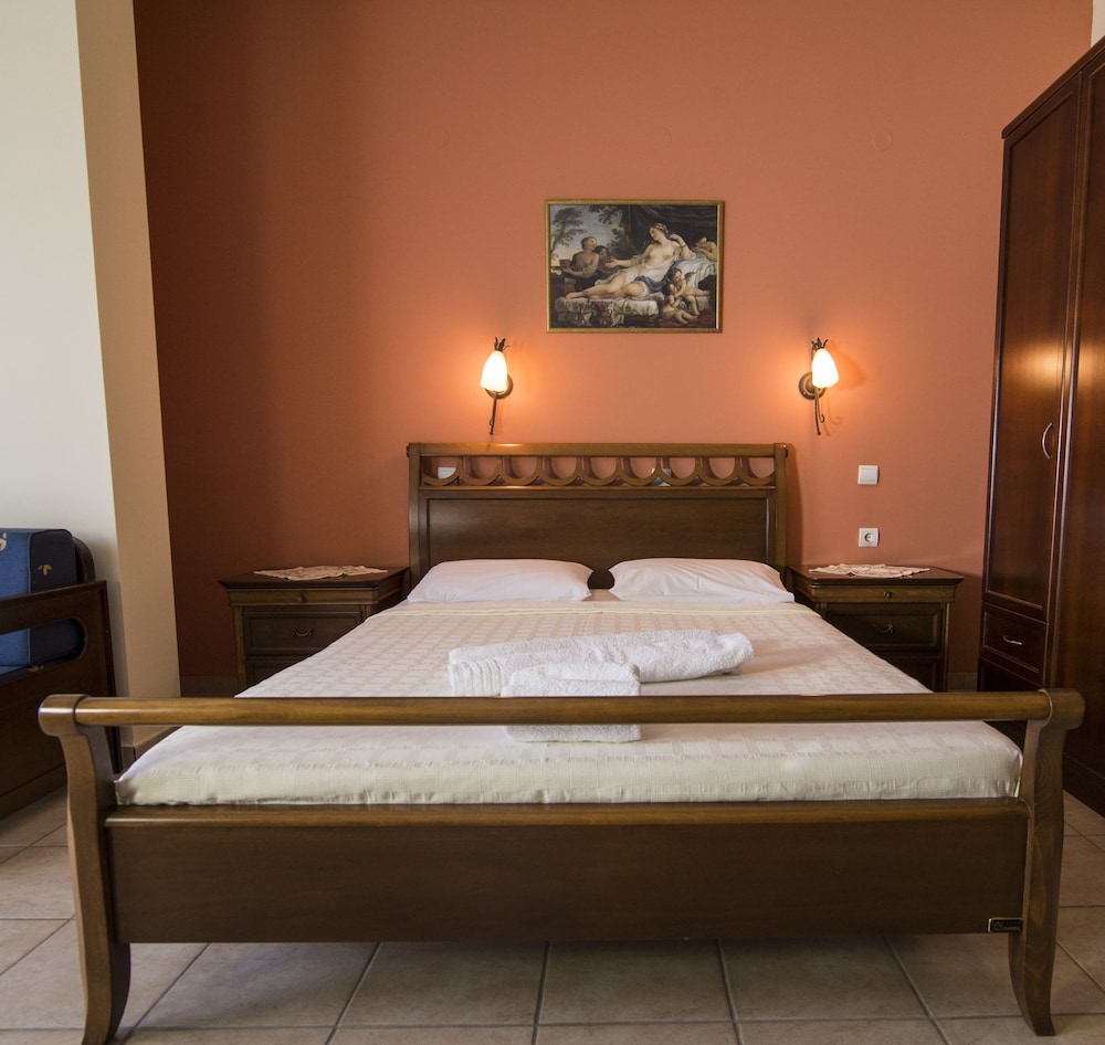 dimas v. house photo 4