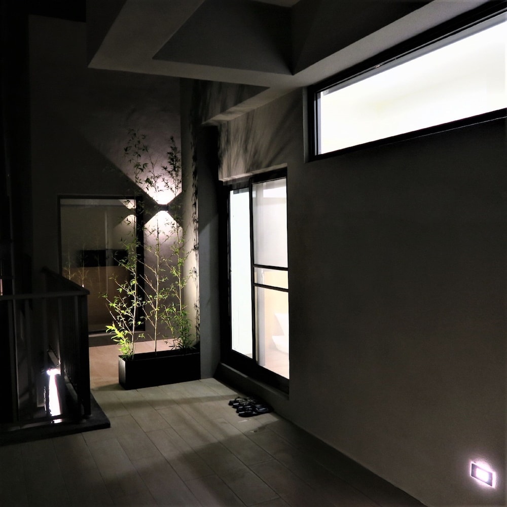 Photo 32