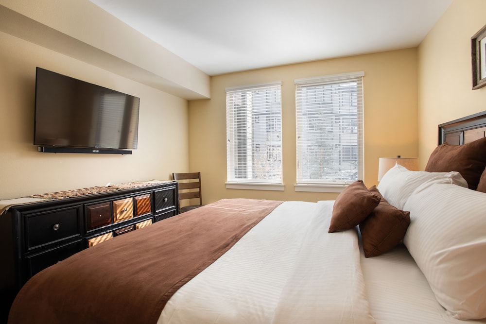 Fraser Crossing/Founders Pointe, Condo Top Floor Ski-In/Ski-Out (Premium-Rated Condo 3622) - Property Image 33