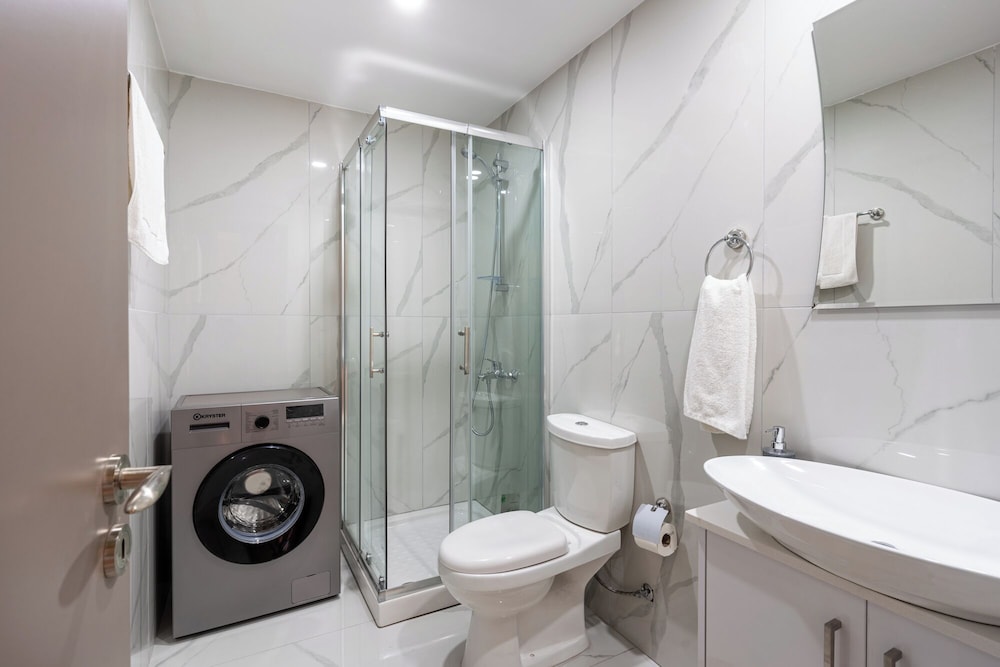 Sunstone- Cozy Studio in Larnaca Terrace