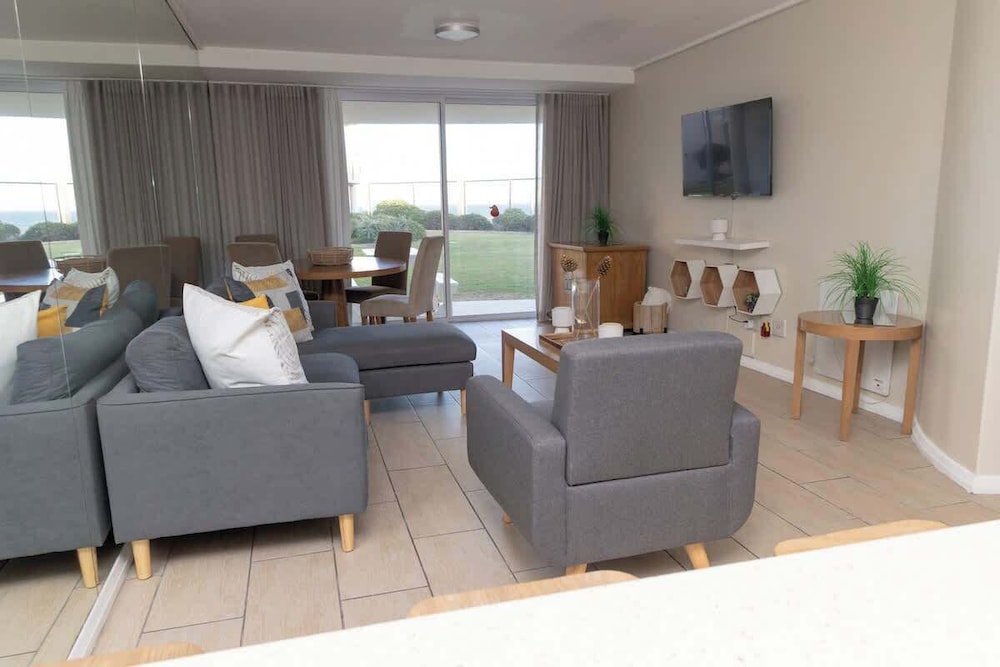Holiday Apartment, Lagoon Beach