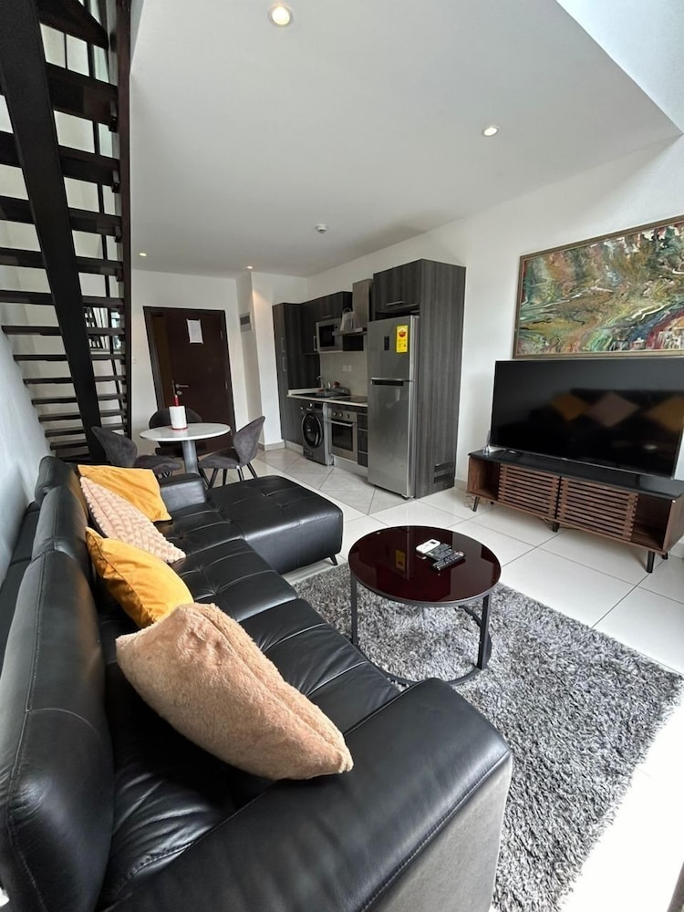 EBS LEGEND PROPERTIES