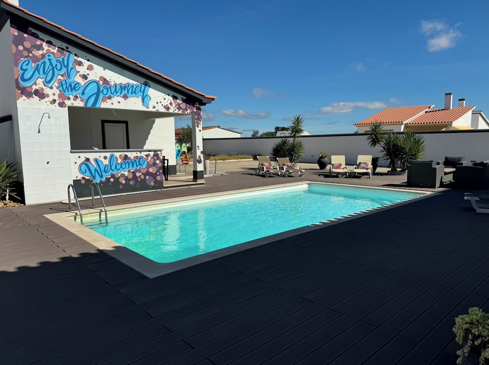 Spacious Quiet Charming Villa With Private Pool and Close to Lisbon
