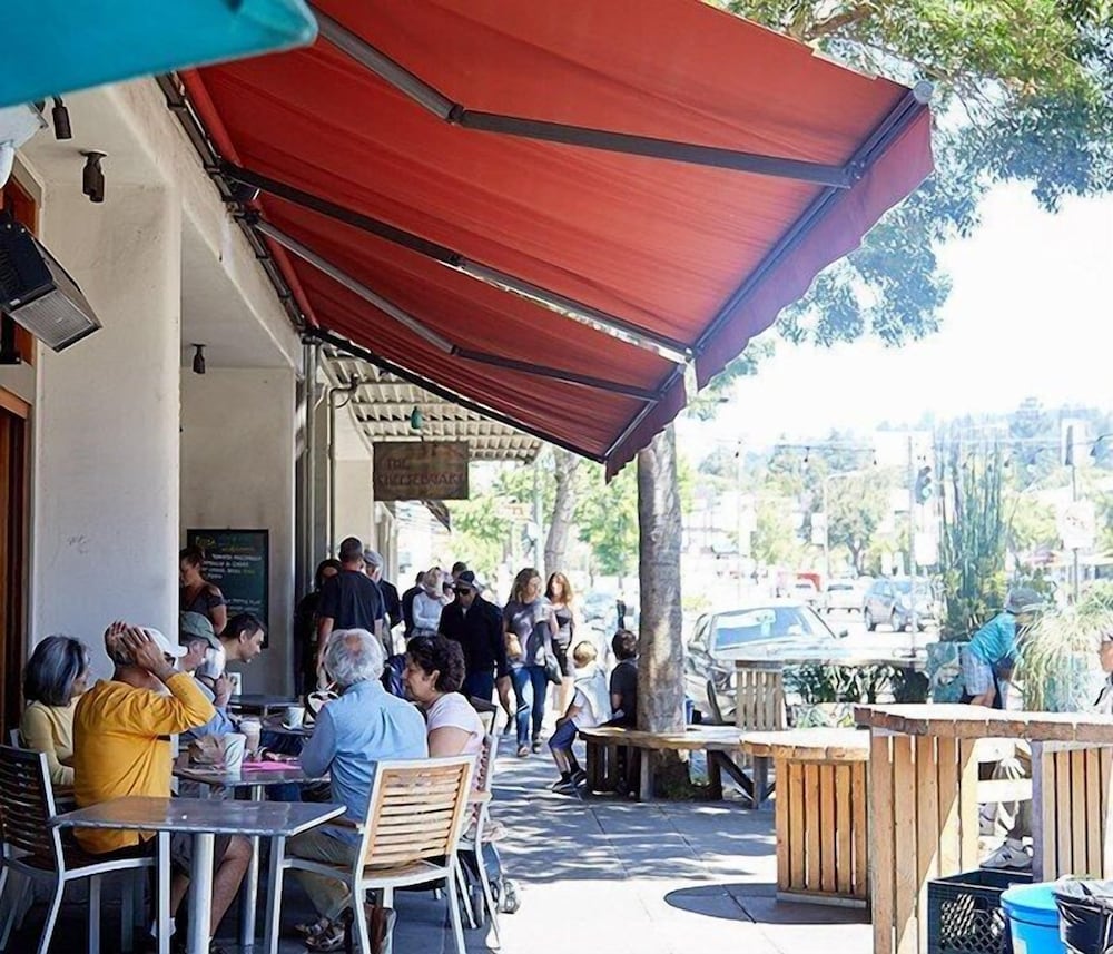 Photo 43