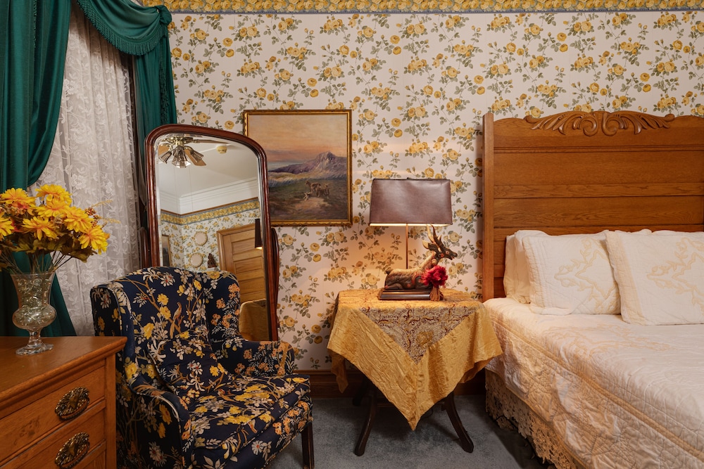 The Dempsey Manor Bed & Breakfast Inn