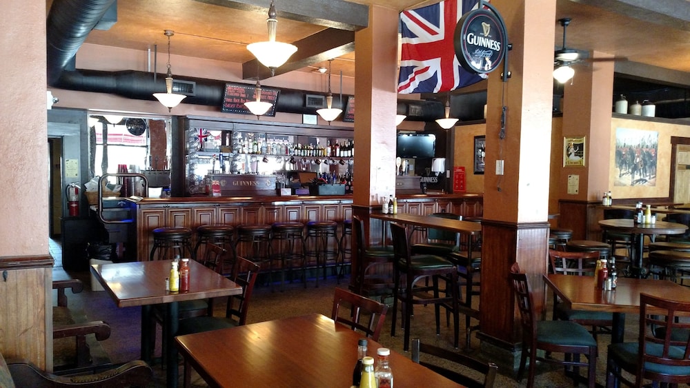 Ye Old English Inn