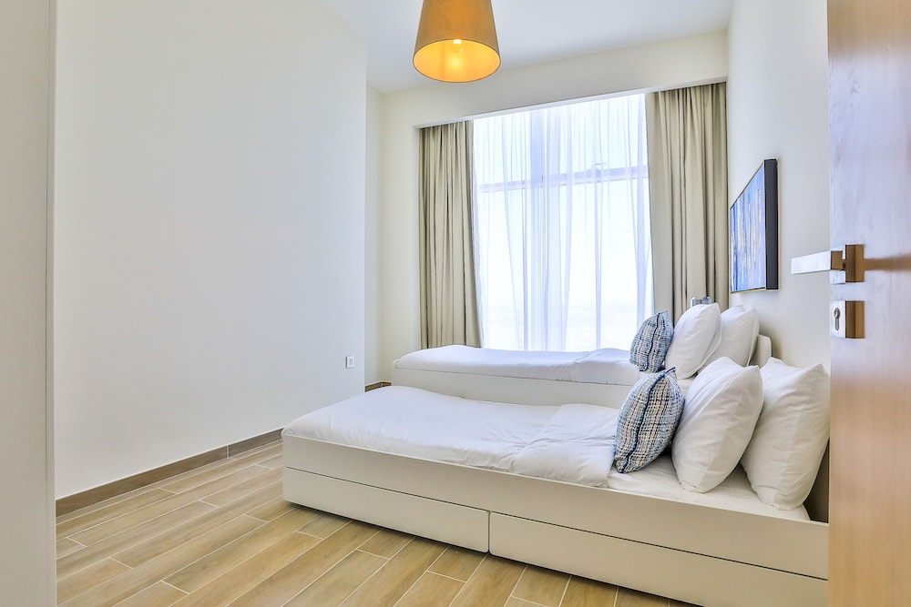 Driven Holiday Homes - Mada Residences