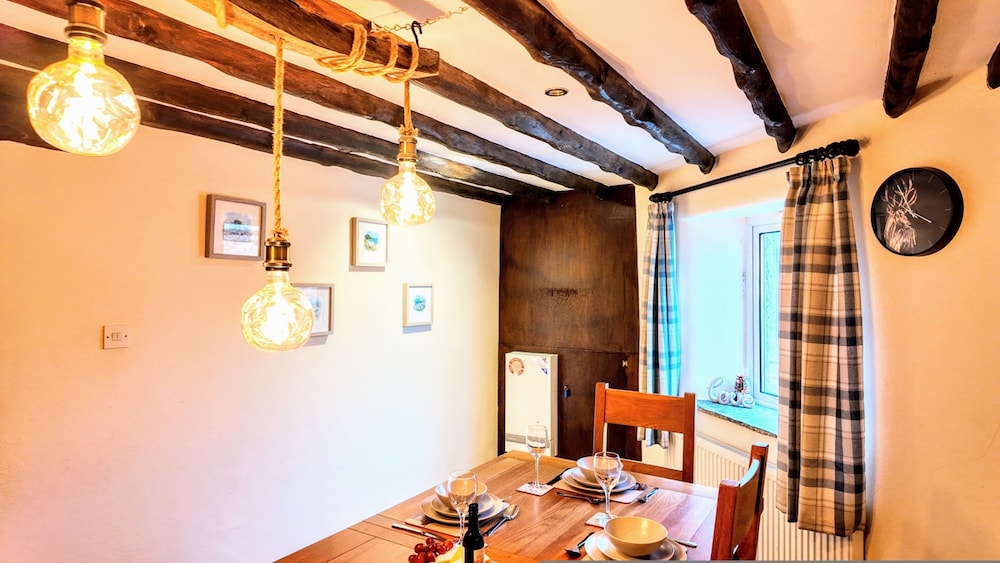 Haycombe Farm Cottage