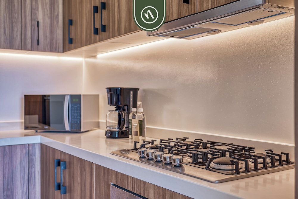 Harbor 171 by Naya Homes
