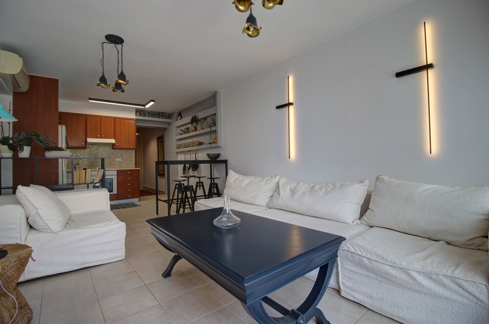 1 Bedroom Apartment on Beach Elias Upper view 2