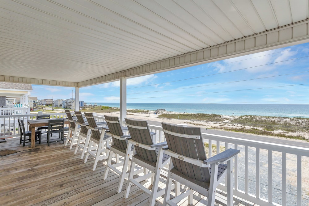 Starfish Escape by Topsail Realty