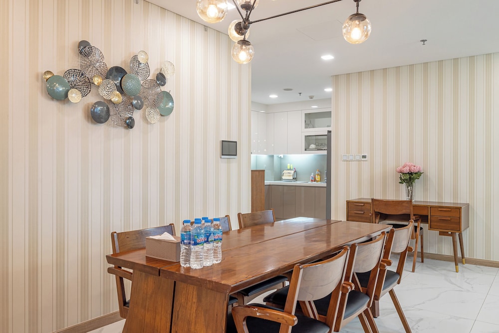 Landmark 81 & Vinhomes - ZEN Saigon Citypoint.