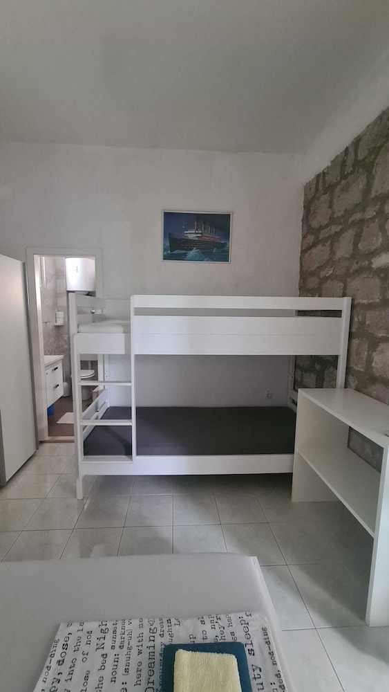 Apartments Luna