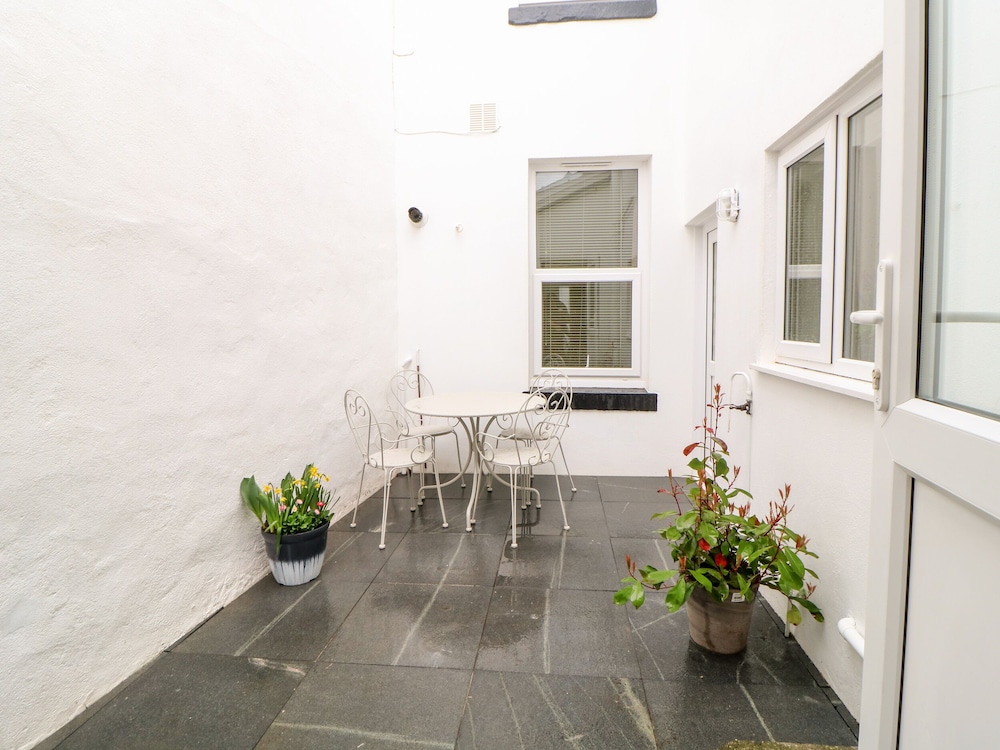 Cove Cottage